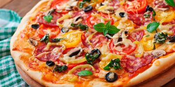 Prepare-se para impressionar a família e amigos com uma fantástica pizza caseira. Todos vão adorar!