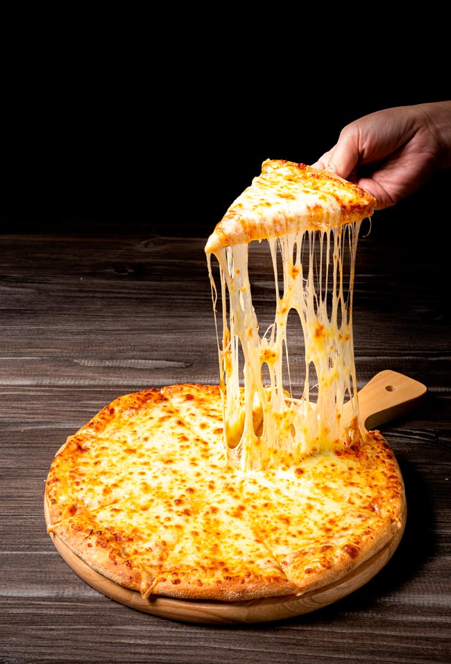 Aprenda a fazer pizza caseira como um profissional Prepare-se para impressionar a família e amigos com uma fantástica pizza caseira. Todos vão adorar!
