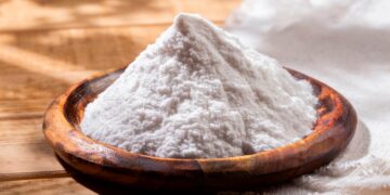 O bicarbonato de sódio é um produto que precisa de ter em casa. Aprenda como usar este produto versátil, natural e seguro.