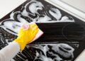Como limpar a placa vitrocerâmica na perfeição: truques para ficar impecável e brilhante Como limpar a placa vitrocerâmica na perfeição