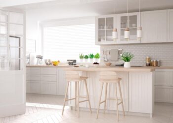 A mobília branca realça a beleza da sua decoração, mas exige cuidados especiais.