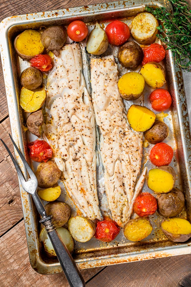 Como preparar filetes de pescada como um Chef Explore as nossas orientações para elevar o seu prato a um nível gourmet.