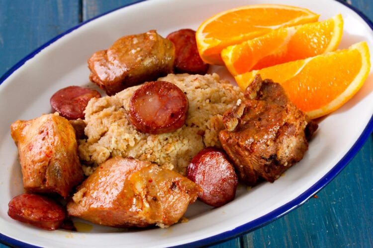 Os segredos para fazer migas à alentejana perfeitas