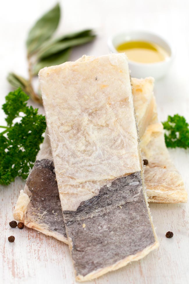 Como dessalgar bacalhau, congelar e preparar: guia completo Técnicas eficazes e segredos dos Chefs neste guia completo. Como dessalgar bacalhau.