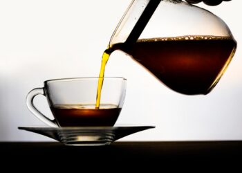 O dilema entre o expresso e o café de saco fica resolvido. Expresso ou café de saco