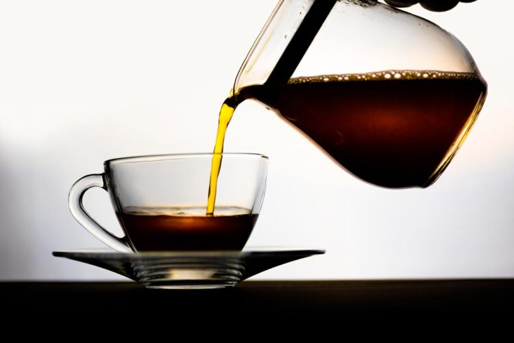O dilema entre o expresso e o café de saco fica resolvido. Expresso ou café de saco