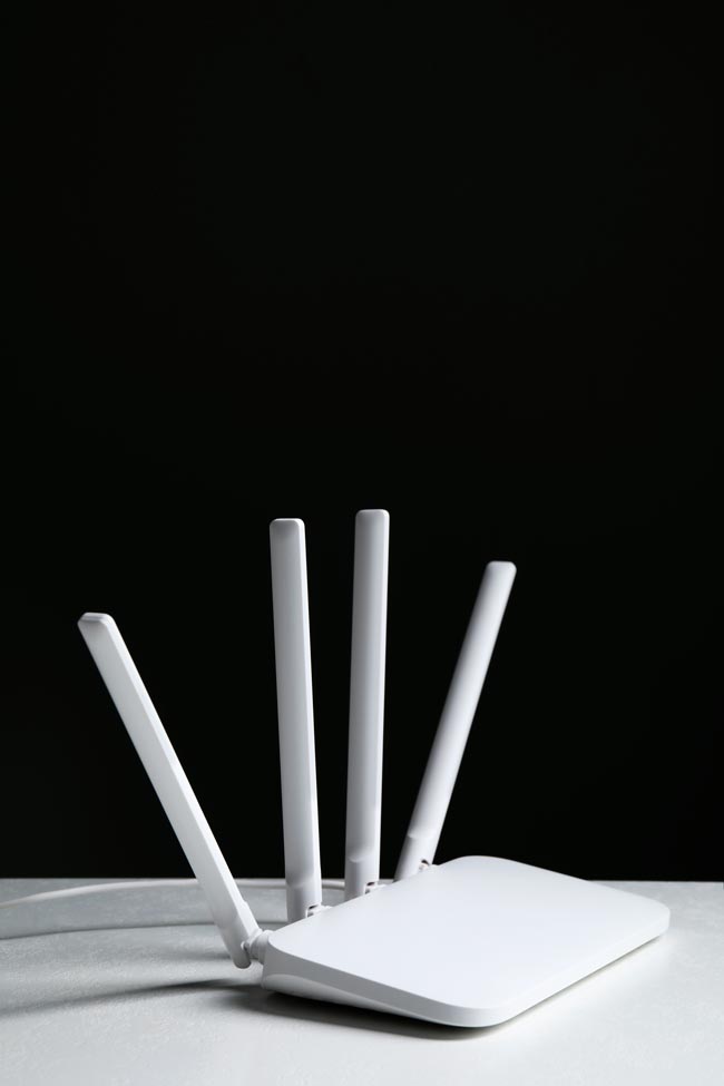 Ligação Wi-Fi mais rápida com 5 estratégias eficazes Desfrute de uma ligação à internet mais rápida e sem interrupções! Ligação Wi-Fi mais rápida