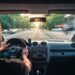 Os 7 erros mais comuns de condução que todos já cometemos Vale sempre a pena relembrar as boas práticas atrás do volante!