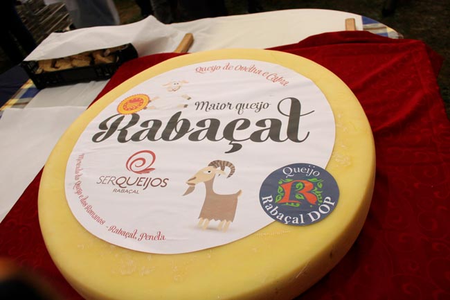 Queijos portugueses: 8 dos melhores queijos de Portugal Delicie-se com a riqueza da tradição queijeira portuguesa através destas incríveis opções. Queijos portugueses