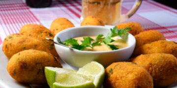 Como fazer pastéis de bacalhau fofinhos e irresistíveis
