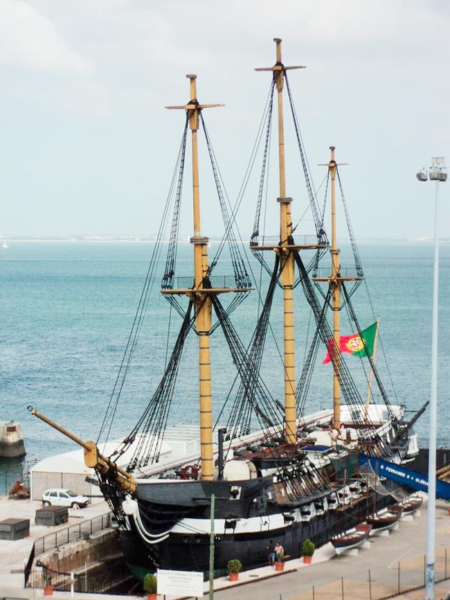 A 4ª fragata de guerra mais antiga do mundo é portuguesa Faça uma viagem no tempo visitando a fragata D. Fernando II e Glória!