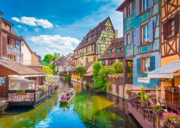 Há destinos tão deslumbrantes que são mágicos.