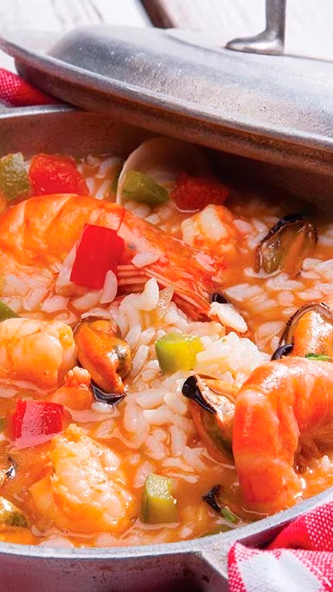 Como fazer Arroz de Marisco tradicional à portuguesa Uma homenagem aos sabores da nossa costa atlântica. Como fazer Arroz de Marisco tradicional à portuguesa