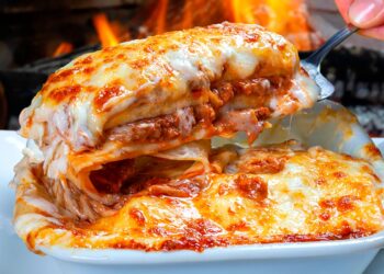 Satisfaça os seus desejos de lasanha com a nossa irresistível e autêntica receita!
