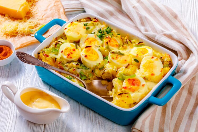 Rapidinha de bacalhau, deliciosa receita Uma receita deliciosa e prática que destaca a versatilidade do bacalhau na cozinha portuguesa.