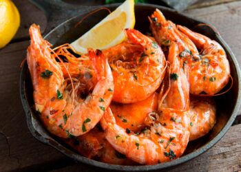 Perfeitas para refeições especiais ou simplesmente para mimar o seu paladar com o melhor dos frutos do mar. gambas fritas