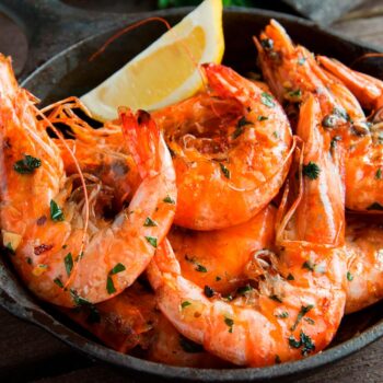 Perfeitas para refeições especiais ou simplesmente para mimar o seu paladar com o melhor dos frutos do mar. gambas fritas