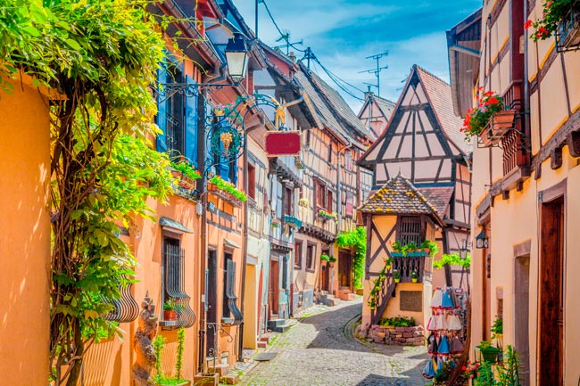 Há uma pérola lusitana entre as 26 cidades pequenas mais bonitas da Europa!