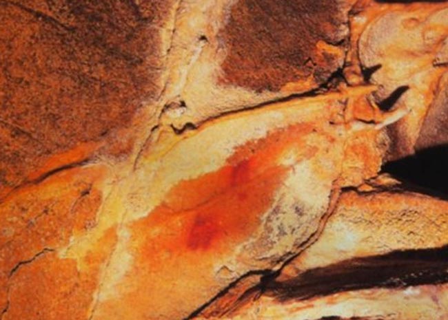 Um verdadeiro tesouro arqueológico que nos convida a desvendar os segredos do passado e a apreciar a riqueza da herança pré-histórica. Gruta do Escoural