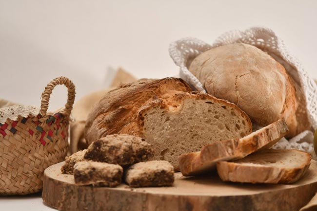 O pão é essencial numa mesa portuguesa. melhores pães portugueses