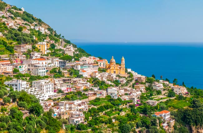 Há uma pérola lusitana entre as 26 cidades pequenas mais bonitas da Europa!
