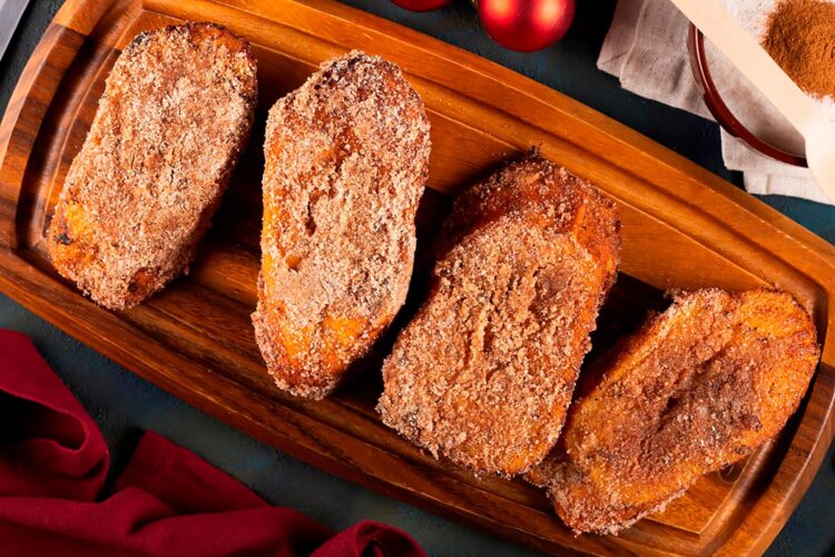 Desfrute das clássicas rabanadas de uma maneira saudável e rápida. Rabanadas no forno