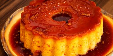 Um pudim tão delicioso e tão simples de fazer! pudim de ovos caseiro da avó