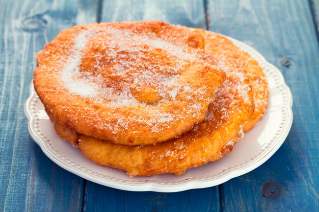 Estas filhós vão adoçar a sua mesa de Natal com sabores tradicionais e aromas irresistíveis. filhós de Natal 