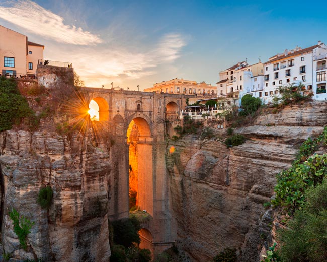 Há uma pérola lusitana entre as 26 cidades pequenas mais bonitas da Europa!
