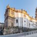 Um dos ícones mais emblemáticos da cidade do Porto, possui uma história rica e repleta de segredos fascinantes.
