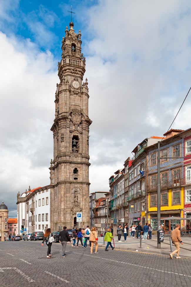 O Porto oferece experiências únicas tanto para os visitantes quanto para os locais. coisas que os turistas fazem no Porto 