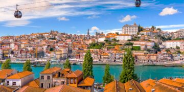 O Porto oferece experiências únicas tanto para os visitantes quanto para os locais.