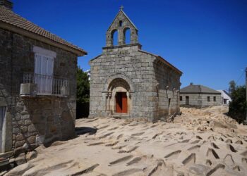 A necrópole rupestre de Moreira de Rei tem mais de 600 sepulturas.