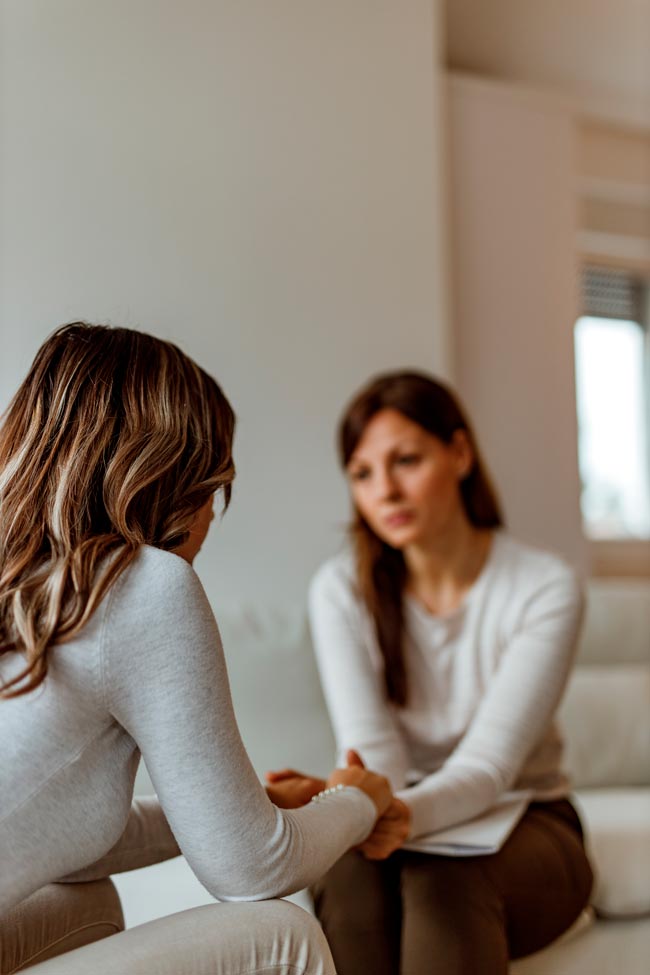 “Deu-me uma branca”! Porque nos esquecemos do que íamos falar? Compreender porque nos esquecemos do que íamos falar e como lidar com essas situações.