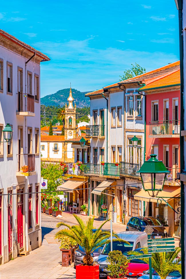 Saiba o que visitar, a sua história e onde comer o famoso sarrabulho em Ponte de Lima!
