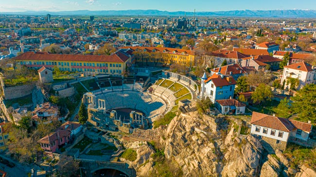 Uma viagem no tempo para desvendar os segredos das civilizações que moldaram o nosso mundo moderno. cidades mais antigas do mundo