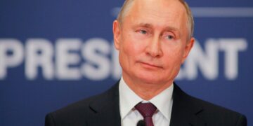 Prepare-se para se surpreender com a incrível riqueza e influência destes líderes mundiais! políticos mais ricos do mundo