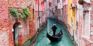 Irresistíveis, são os destinos mais populares que a Europa tem para oferecer. cidades europeias mais visitadas