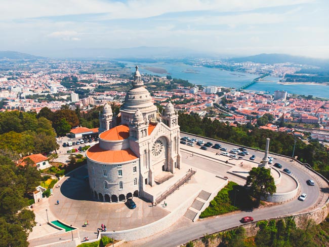 Descubra as 3 cidades portuguesas com melhor cotação a nível turístico.