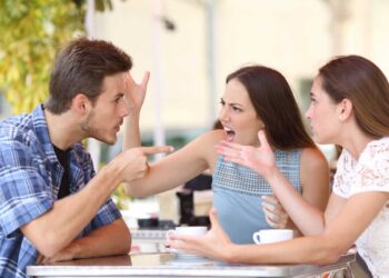 10 palavras caras para descompor alguém com muita classe