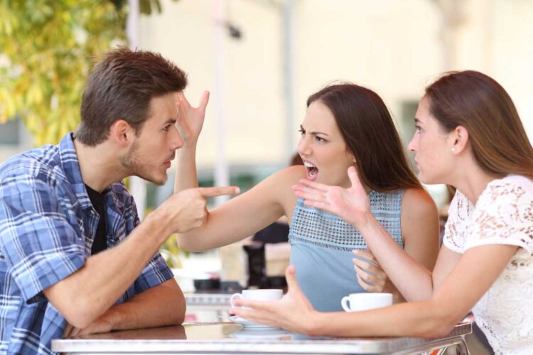 10 palavras caras para descompor alguém com muita classe