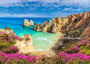 Algarve no TOP5 dos destinos mais baratos do mundo em 2024