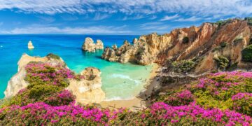 Algarve no TOP5 dos destinos mais baratos do mundo em 2024