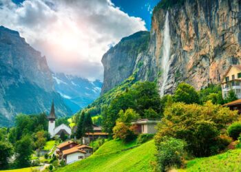 Conheça os 12 melhores lugares para encontrar refúgio e segurança durante períodos de crise global. destinos para fugir