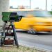 É ilegal esconder radares de velocidade móveis?