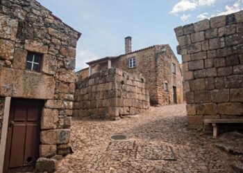 Quer que o seu desejo se realize? Peça-o nesta aldeia histórica portuguesa
