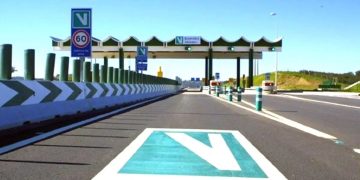 O que acontece se lhe aparecer a luz amarela na Via Verde?