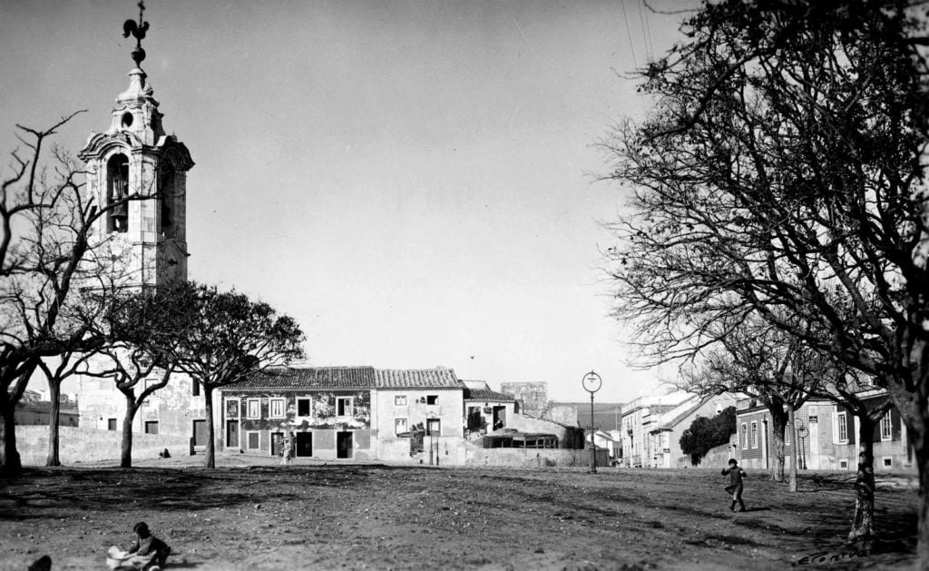 Torre sineira da Capela Real da Ajuda (Torre do Galo ou Torre da Ajuda)