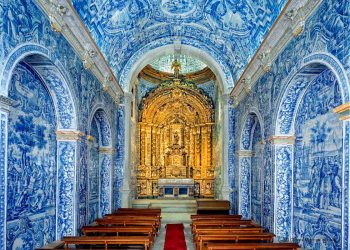Um fabuloso tesouro de azulejos para descobrir no Algarve