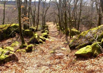 Descubra a misteriosa aldeia medieval abandonada no Gerês